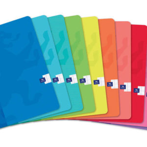 Oxford Classic Libreta Grapada Tapa Blanda Classic A5+ Seyes - 48 Hojas - Margen con Cuadricula Seyes - Tamaño A5+ - Tapas Blandas - Ideal para Tomar Apuntes